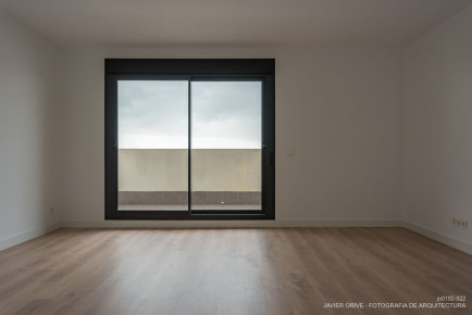 144 VIVIENDAS, APARCAMIENTOS, TRASTEROS Y URBANIZACIÓN INTERIOR, Málaga