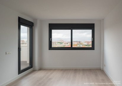 144 VIVIENDAS, APARCAMIENTOS, TRASTEROS Y URBANIZACIÓN INTERIOR, Málaga