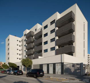 144 VIVIENDAS, APARCAMIENTOS, TRASTEROS Y URBANIZACIÓN INTERIOR, Málaga