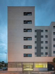 144 VIVIENDAS, APARCAMIENTOS, TRASTEROS Y URBANIZACIÓN INTERIOR, Málaga