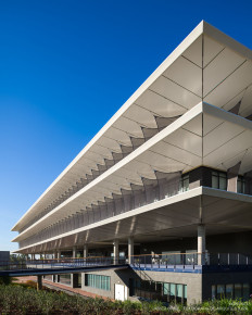 Universidad Loyola Sevilla, Dos Hermanas