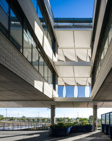 Universidad Loyola Sevilla, Dos Hermanas