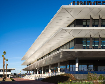 Universidad Loyola Sevilla, Dos Hermanas