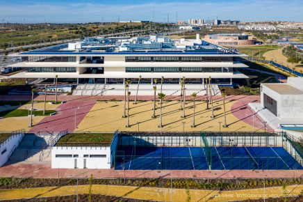 Universidad Loyola Sevilla, Dos Hermanas