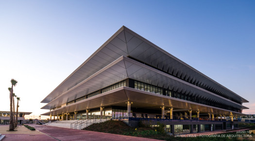 Universidad Loyola Sevilla, Dos Hermanas