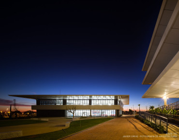 Universidad Loyola Sevilla, Dos Hermanas